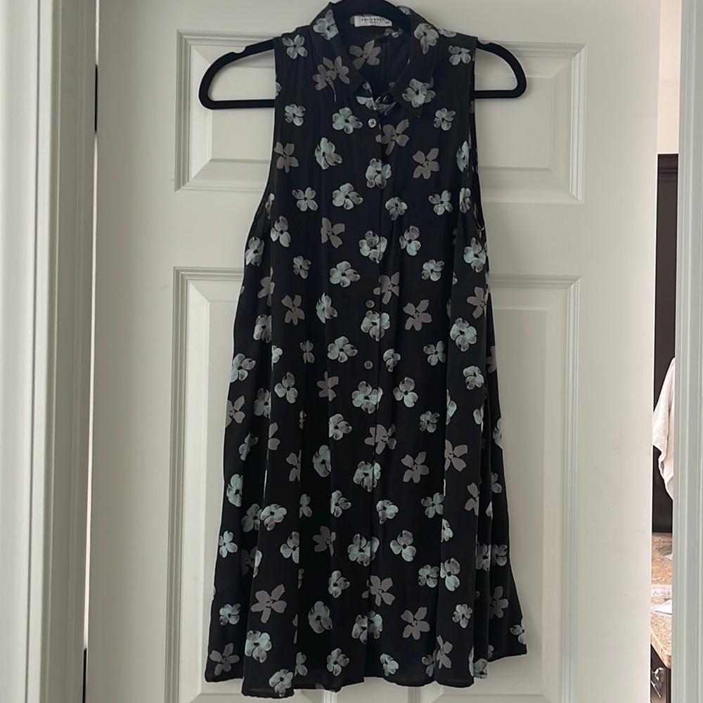 Sleeveless Equipment dress with buttons